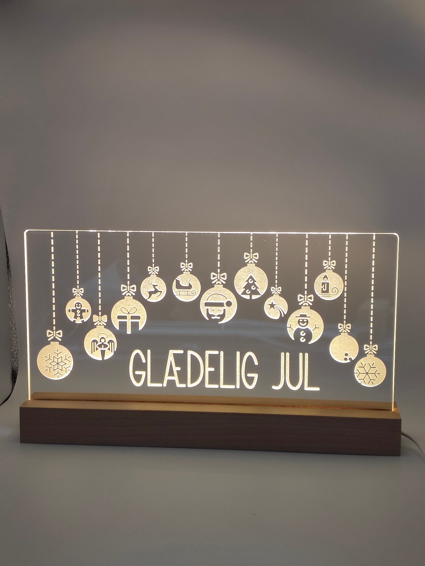 Julelys på LED fod - Julekugler og nostalgi - Dansk produceret