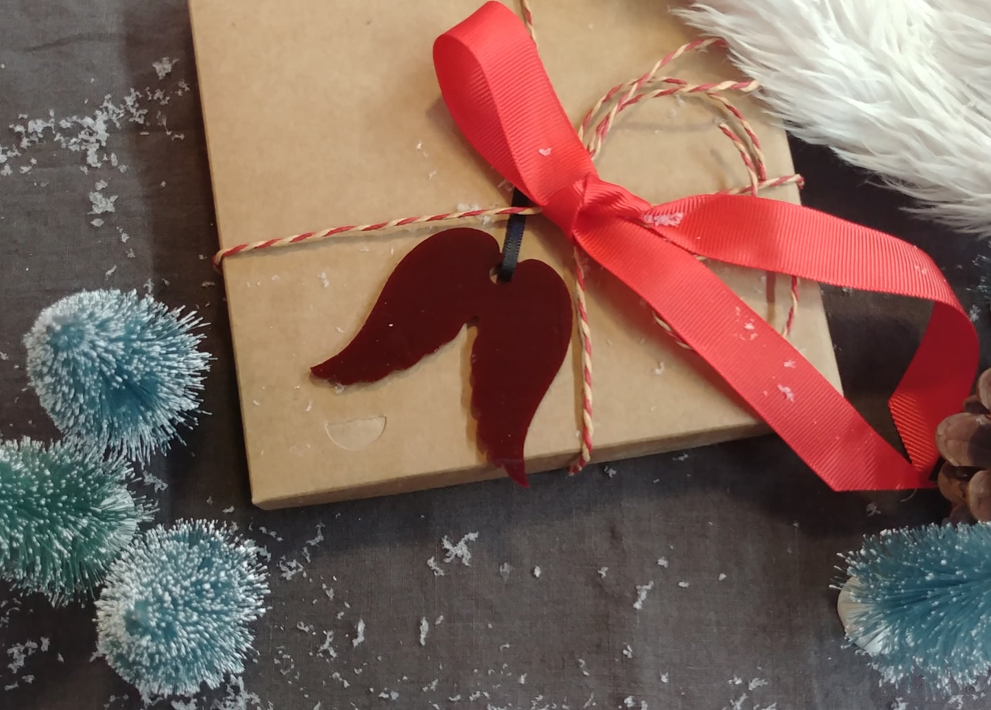 Vinger - Julepynt - 7 cm akryl laserskåret - bykrums.dk -