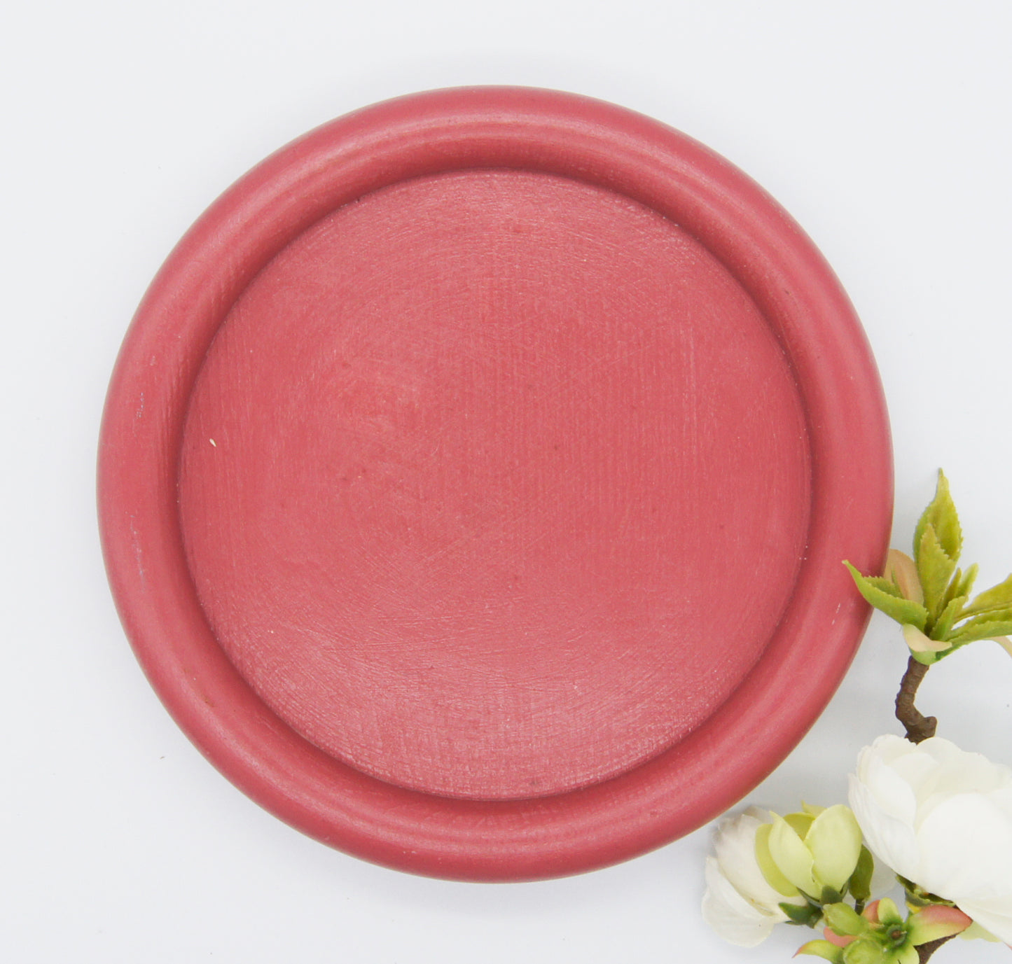 Burgundy dekorationsbakke - Rund 16 cm Jesmonite - bykrums.dk