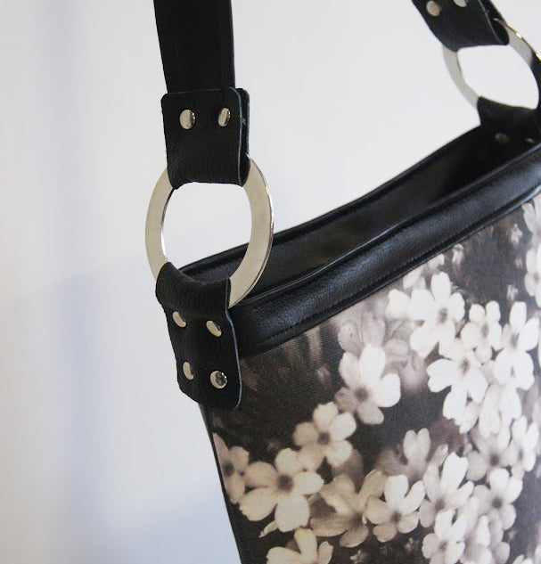 Håndtaske - vores eget designet stof