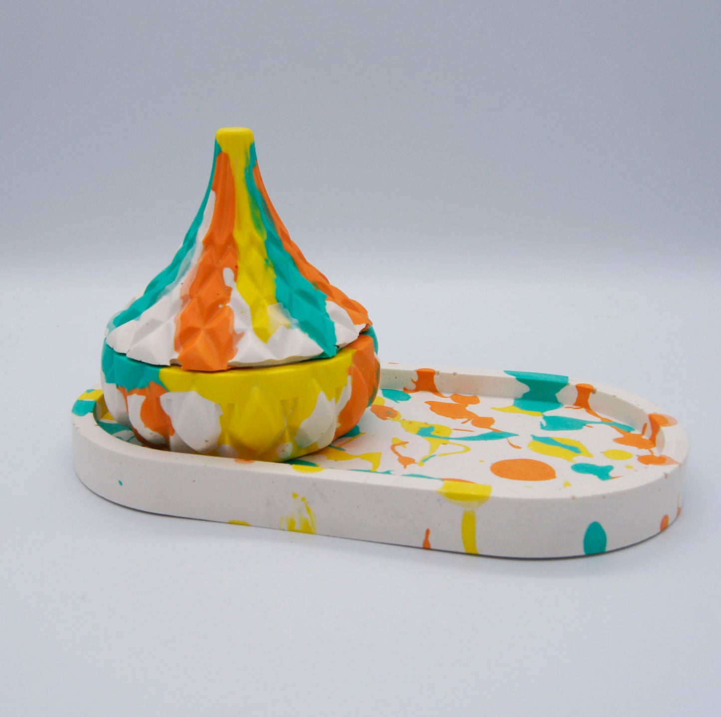 Løgformet krukke med låg