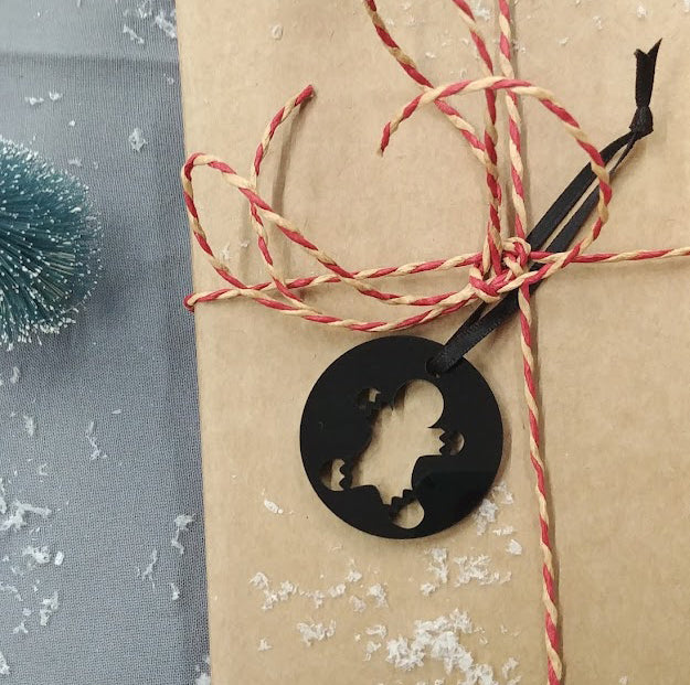 Kagemand - Julepynt - 4 cm akryl med snor - bykrums.dk