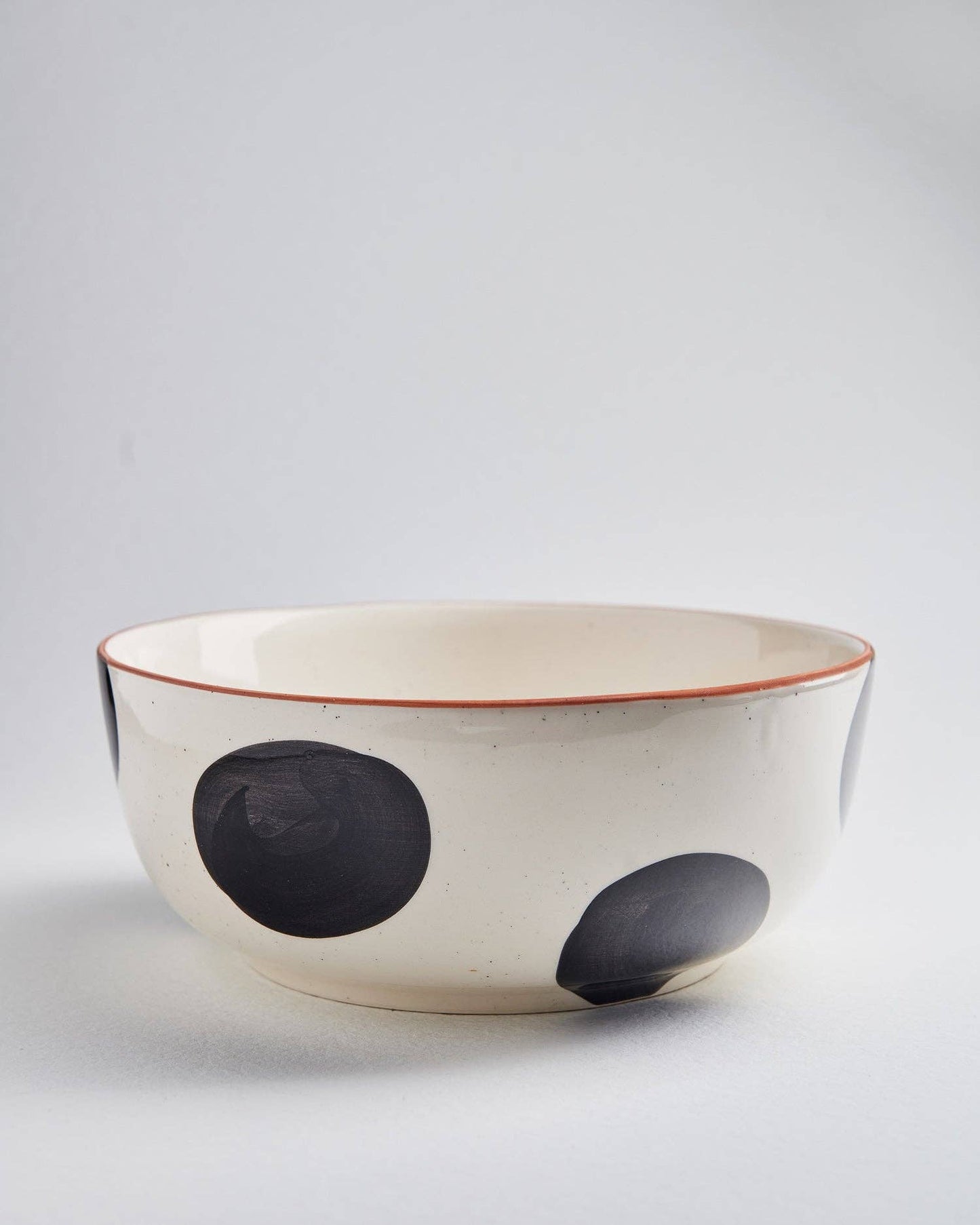 Masked Ball Salad Bowl fra Egg Back Home - bykrums.dk