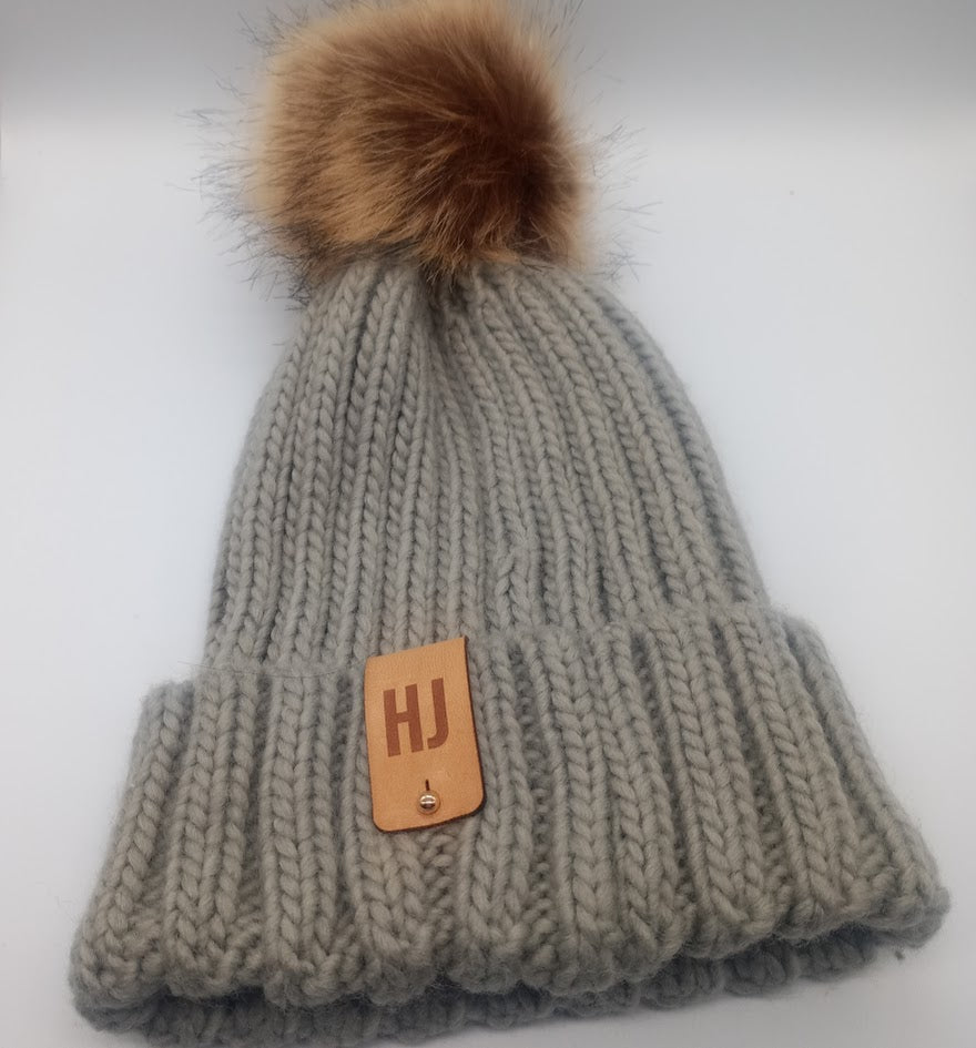 Pompom Hue med barnets navn