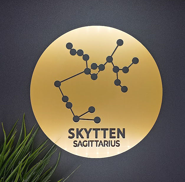Stjernetegn platte - Guld akryl dekoration til væggen - bykrums.dk -