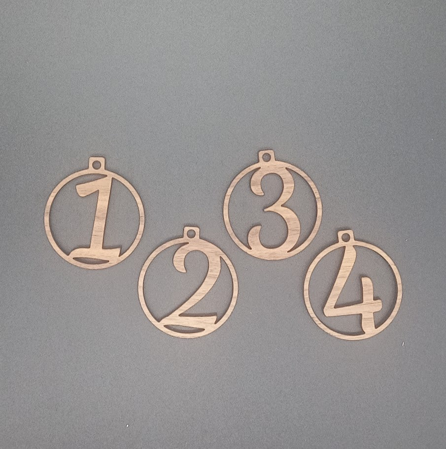 Ornament til adventsdekorationen kule - bykrums.dk -