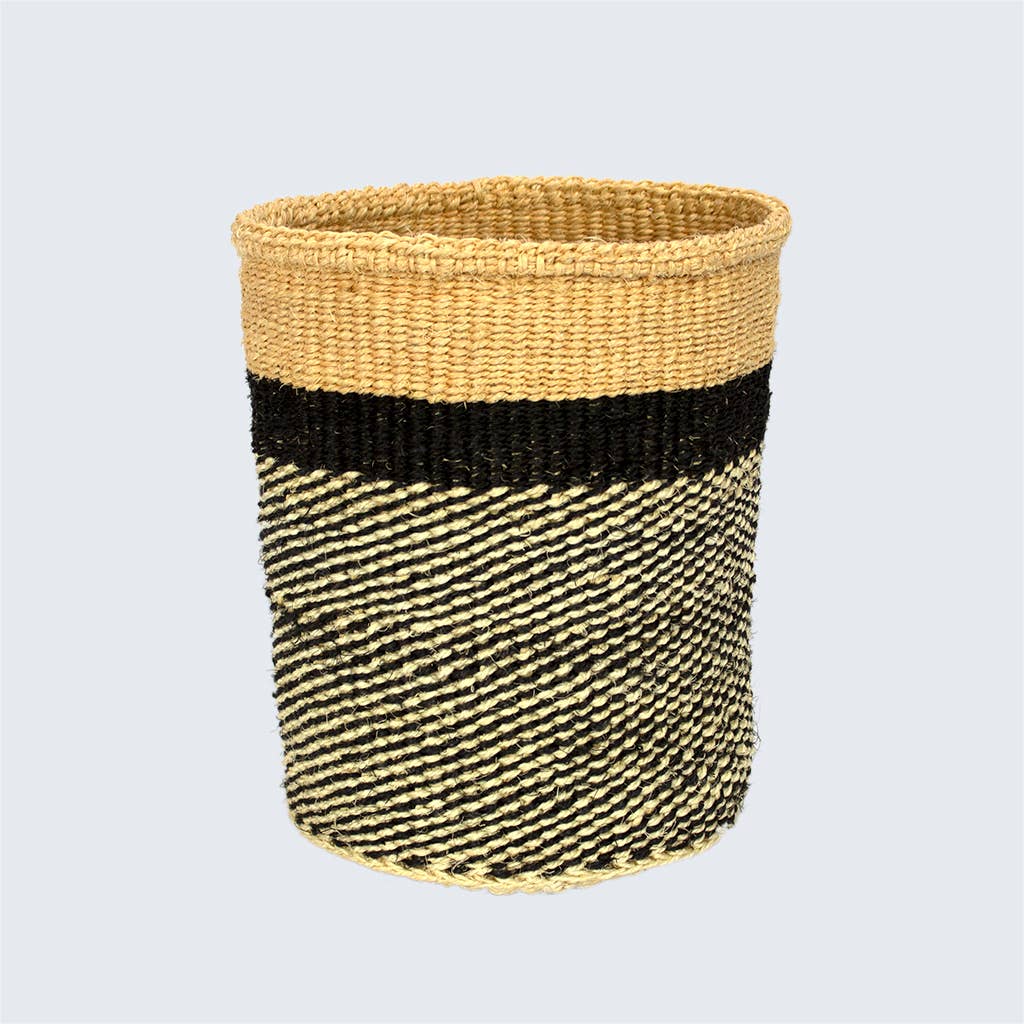 Vævet Sisal Kurv- Monokrom kollektion - bykrums.dk - Home & Garden