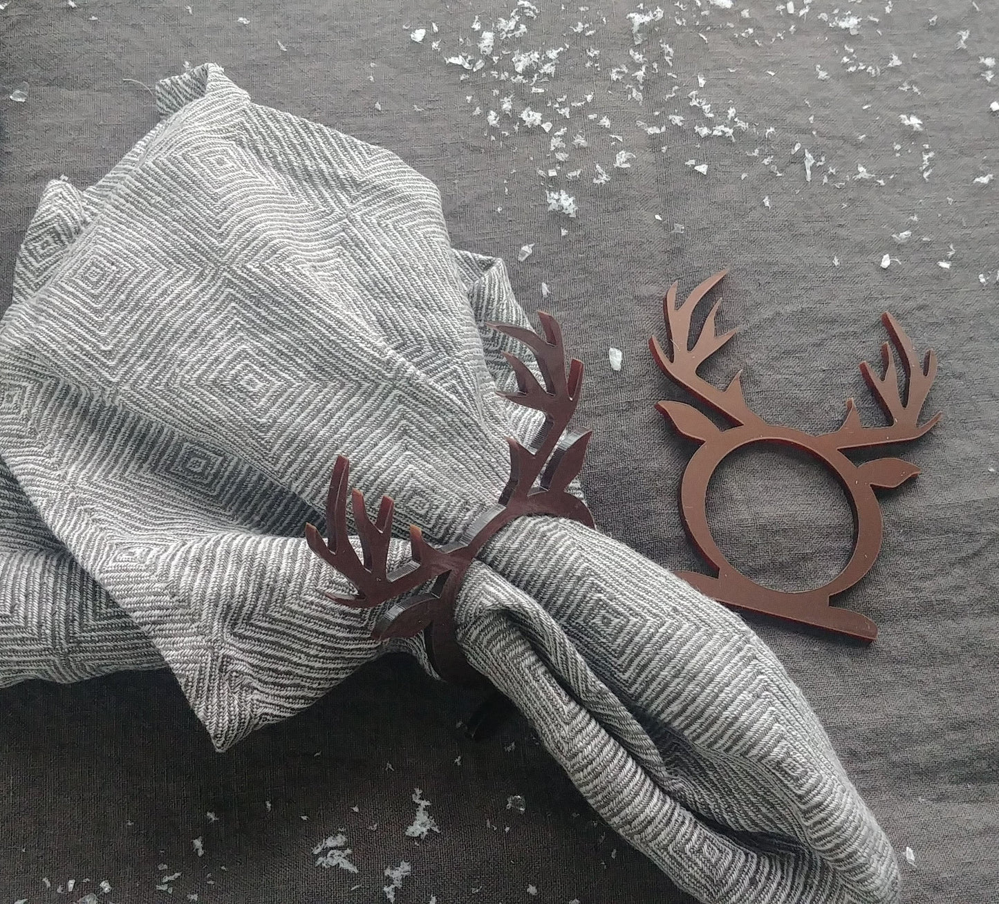 Servietringe Rendyr i forskellige farver - akryl - bykrums.dk