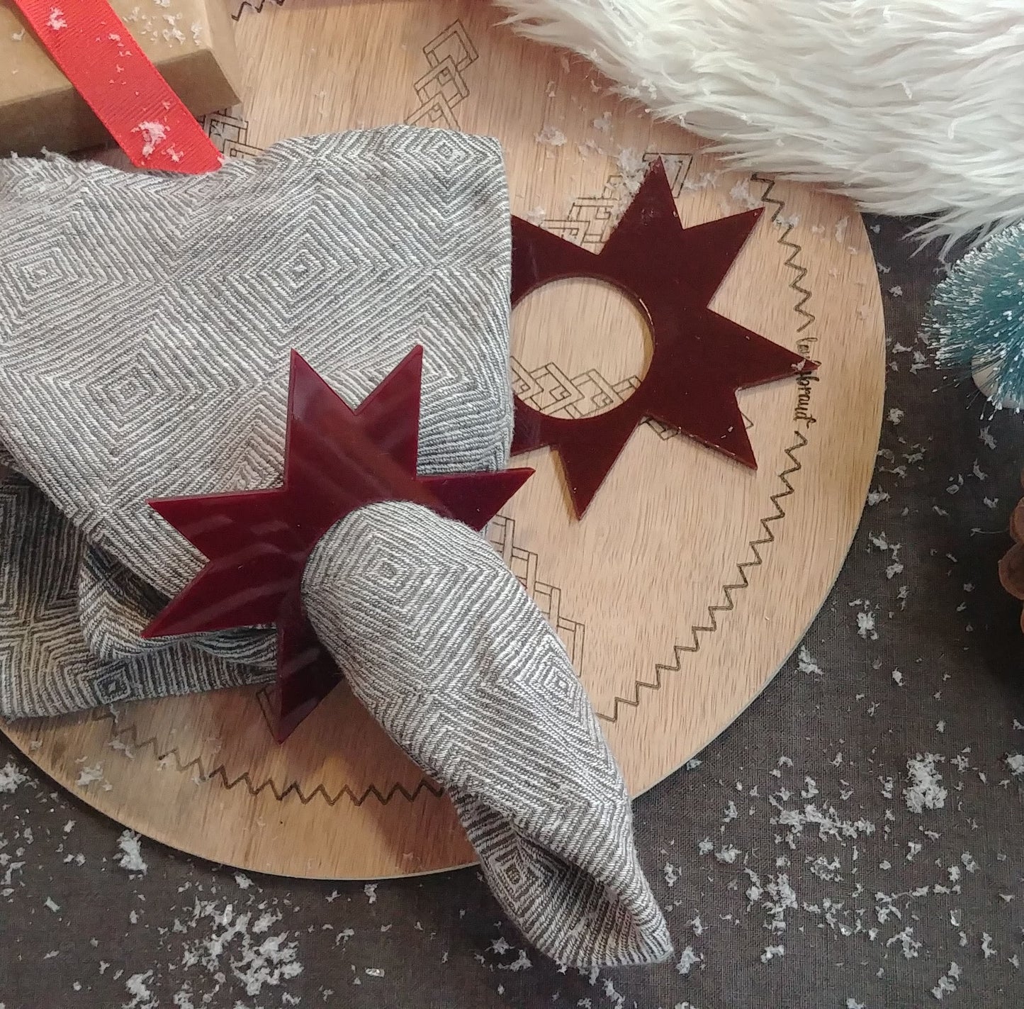 Servietringe skandinavisk julestjerne i akryl - bykrums.dk