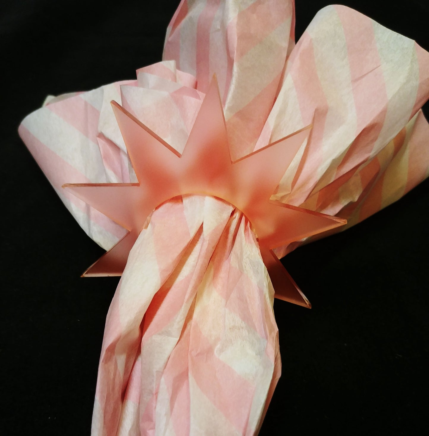 Servietringe stjerne i forskellige farver - akryl - bykrums.dk